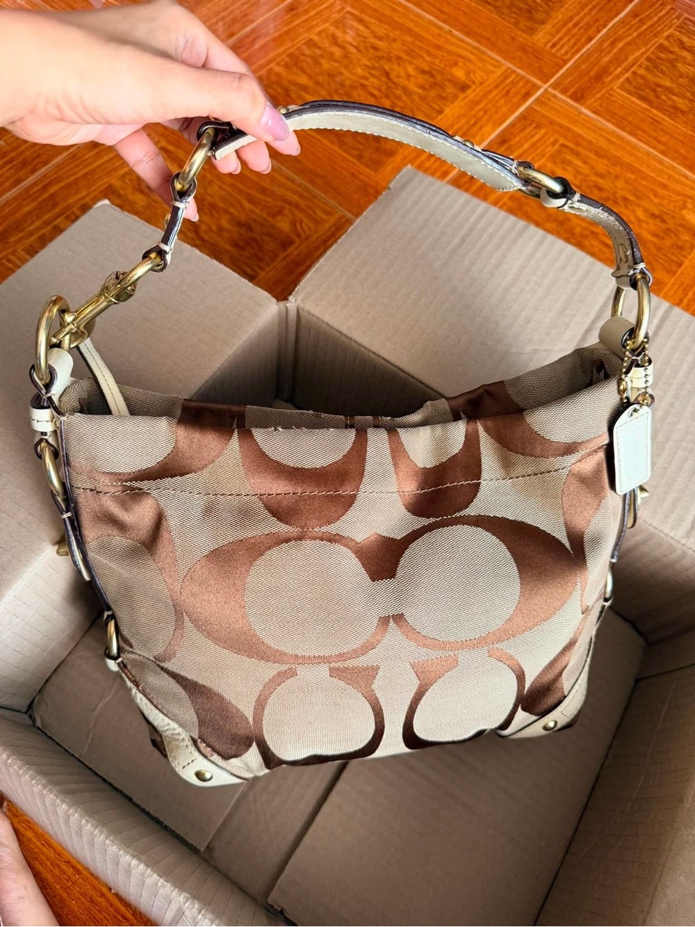 Coach Shoulder Bag in Brown and Beige Signature Canvas